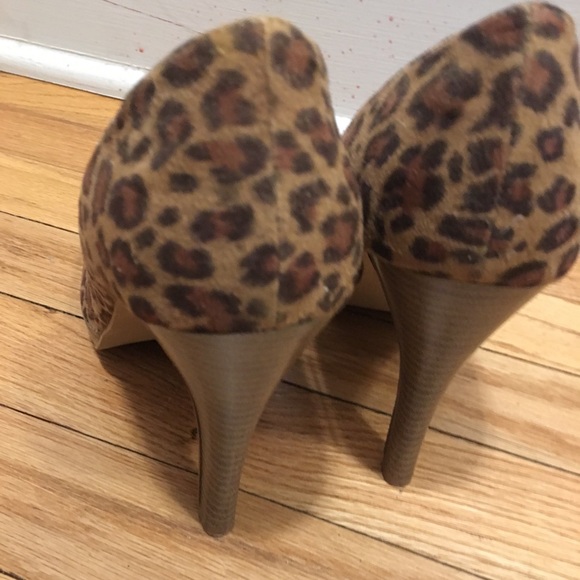 leopard print peep toe shoe heel NEW 10 pump - Picture 6 of 8